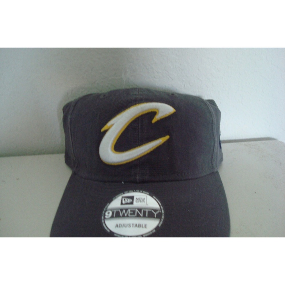 CLEVELAND CAVS  ‎   beach golf STRAPBACK  DEADSTOCK HAT CAP VINTAGE D5